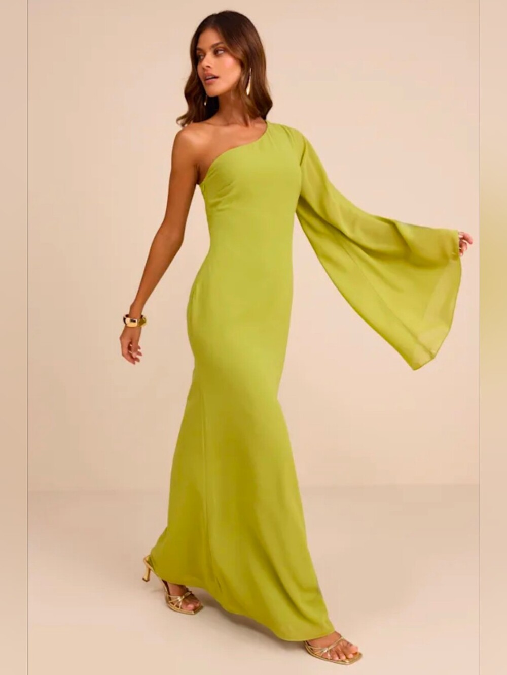 Lulu's sz L One-Shoulder Lime Green Draped-Sleeve Gown